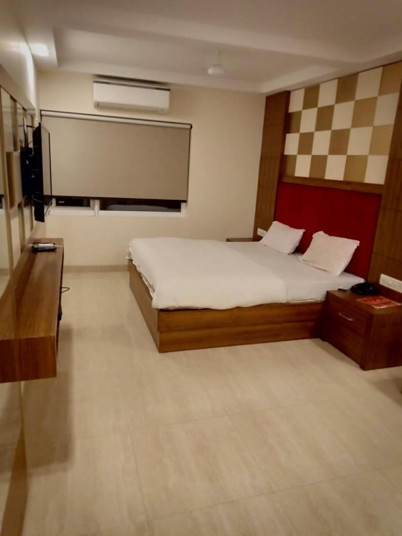 Hotel Avtar @New Delhi Railway Station Esterno foto