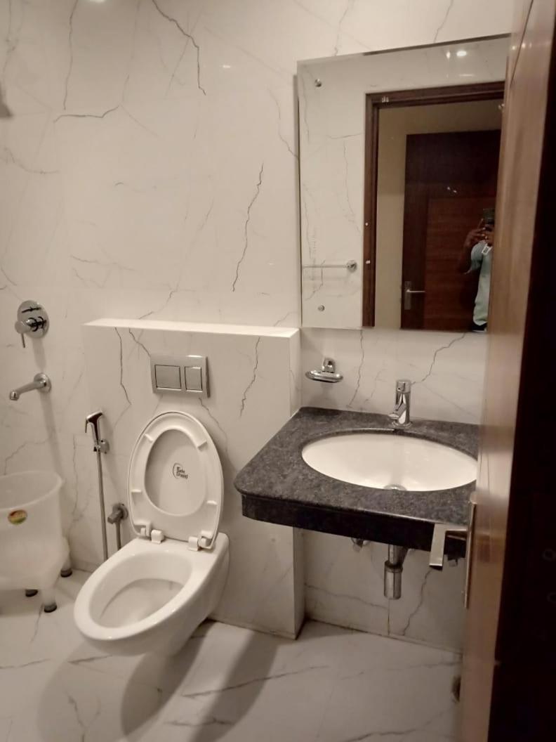 Hotel Avtar @New Delhi Railway Station Esterno foto